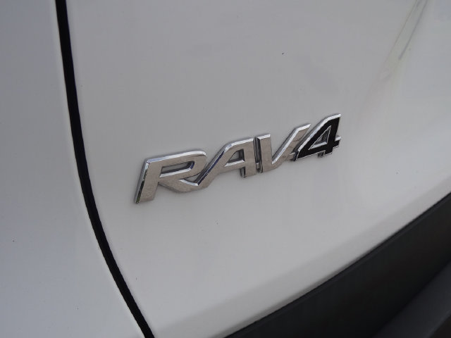 Thumbnail: 2024 Toyota RAV4 - 21