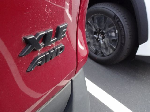 Thumbnail: 2024 Toyota RAV4 - 9