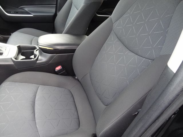 Thumbnail: 2020 Toyota RAV4 - 6