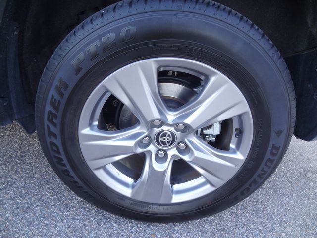 Thumbnail: 2025 Toyota RAV4 - 6