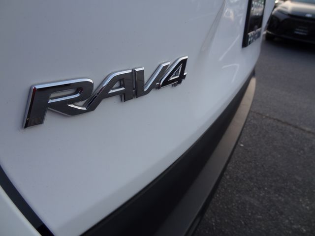 Thumbnail: 2024 Toyota RAV4 - 22