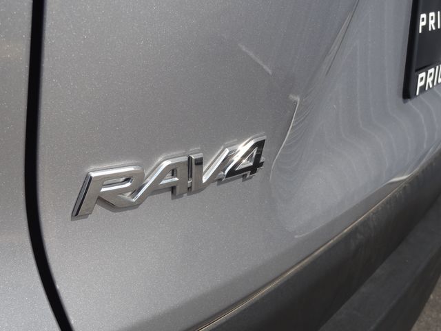 Thumbnail: 2025 Toyota RAV4 - 32