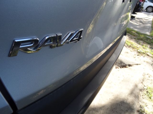 Thumbnail: 2024 Toyota RAV4 - 11