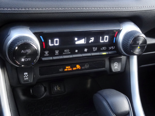 Thumbnail: 2024 Toyota RAV4 - 27