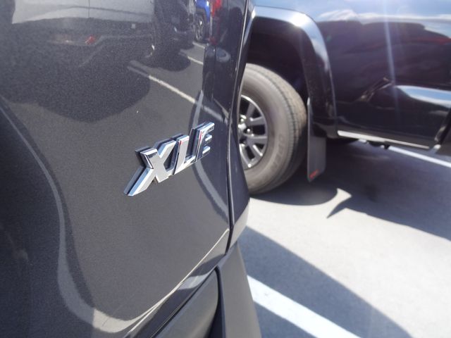 Thumbnail: 2025 Toyota RAV4 - 10