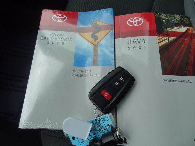 Thumbnail: 2025 Toyota RAV4 - 17
