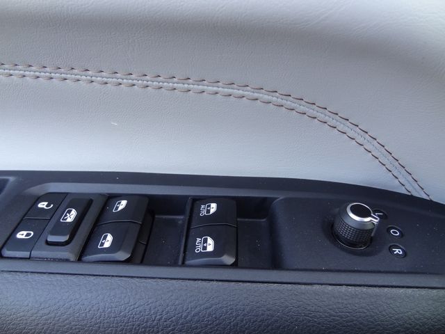 Thumbnail: 2025 Jeep Compass - 21