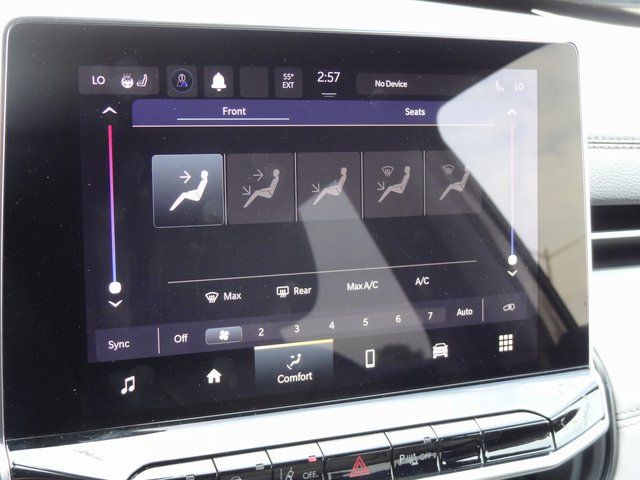 Thumbnail: 2023 Jeep Compass - 32