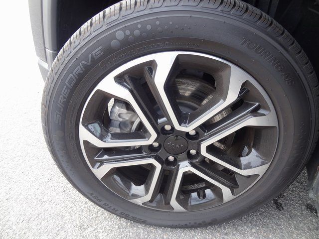 Thumbnail: 2023 Jeep Compass - 7