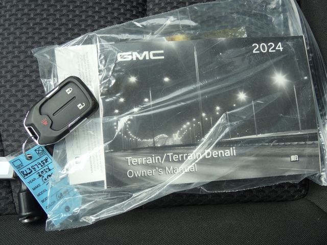 Thumbnail: 2024 GMC Terrain - 14