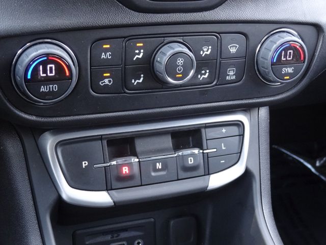 Thumbnail: 2024 GMC Terrain - 36
