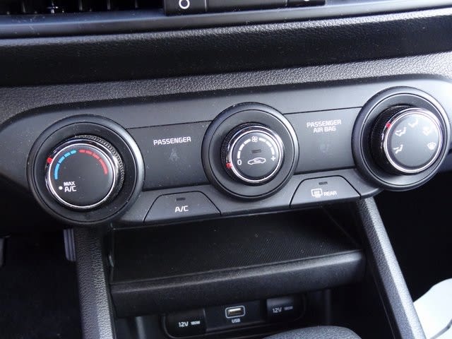 Thumbnail: 2023 Kia Forte - 16