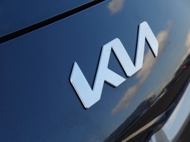 Thumbnail: 2023 Kia Forte - 5