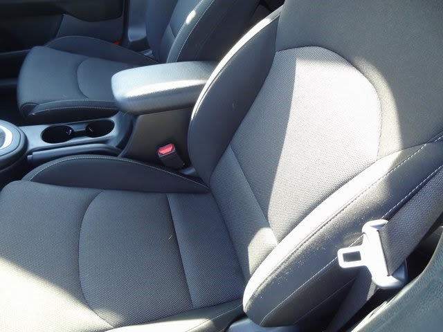 Thumbnail: 2023 Kia Forte - 7