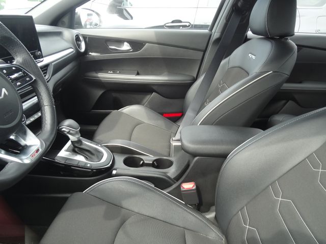 Thumbnail: 2023 Kia Forte - 6