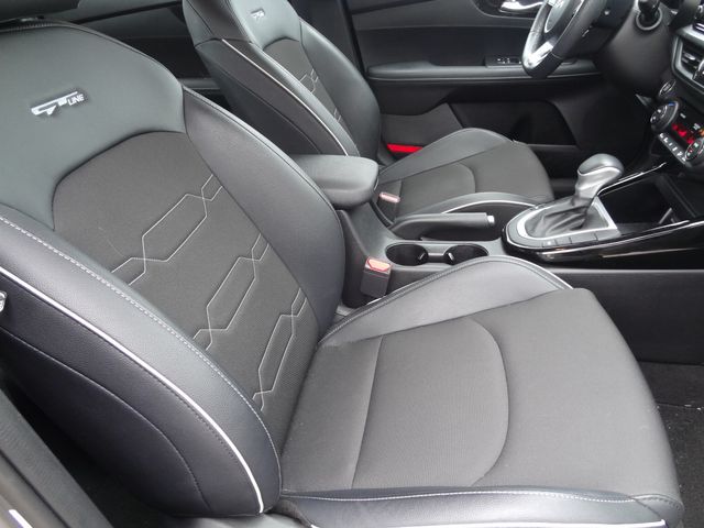 Thumbnail: 2023 Kia Forte - 20