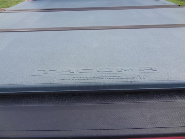 Thumbnail: 2021 Toyota Tacoma - 16