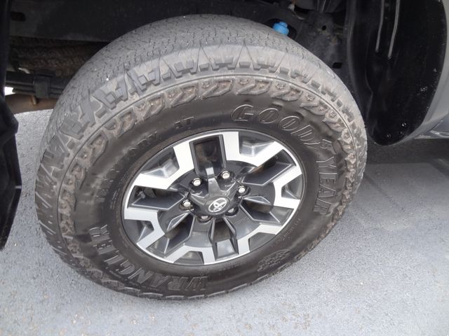 Thumbnail: 2023 Toyota Tacoma - 5