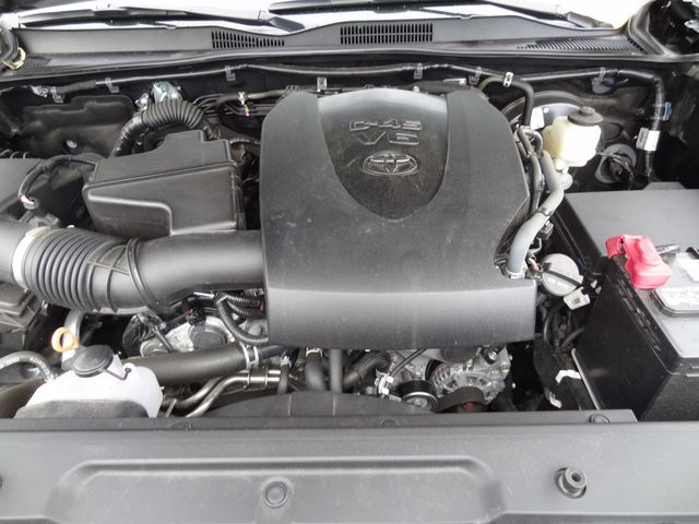 Thumbnail: 2023 Toyota Tacoma - 8