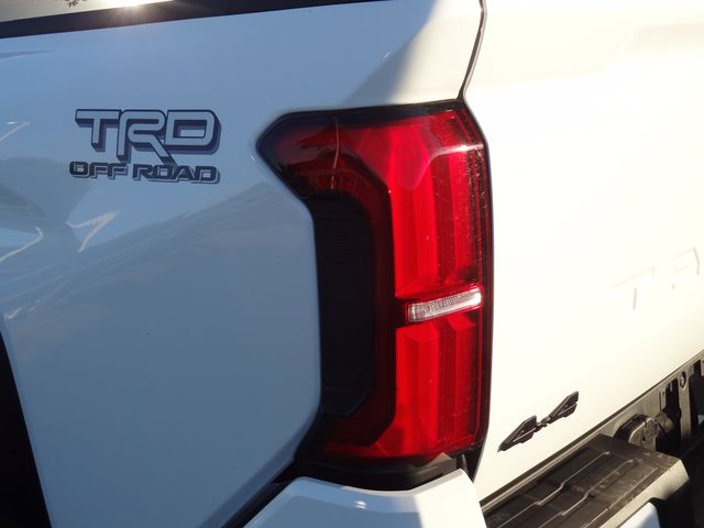 Thumbnail: 2025 Toyota Tacoma - 21
