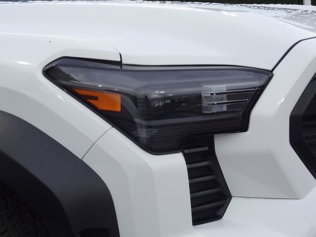 Thumbnail: 2024 Toyota Tacoma - 19