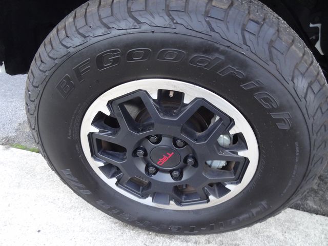 Thumbnail: 2024 Toyota Tacoma - 16