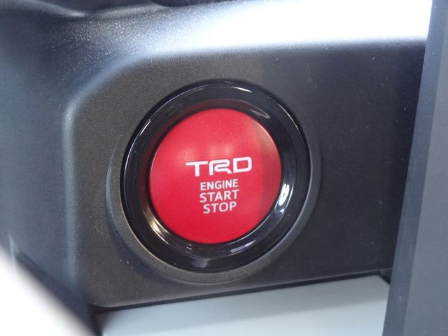 Thumbnail: 2024 Toyota Tacoma - 28