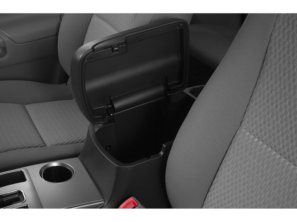 Thumbnail: 2015 Toyota Tacoma - 7