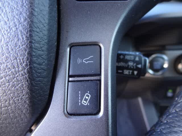 Thumbnail: 2022 Toyota Tacoma - 35