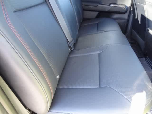 Thumbnail: 2022 Toyota Tacoma - 9