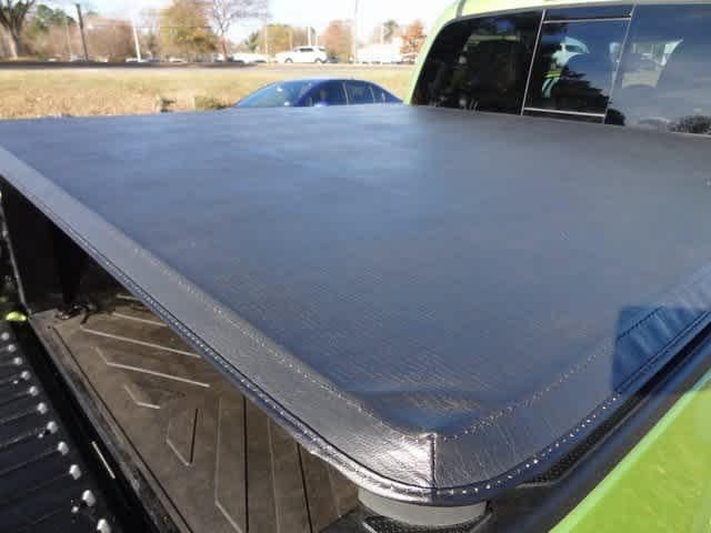 Thumbnail: 2022 Toyota Tacoma - 25