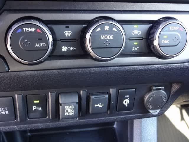 Thumbnail: 2022 Toyota Tacoma - 45