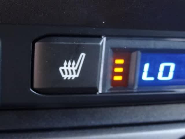 Thumbnail: 2022 Toyota Tacoma - 44