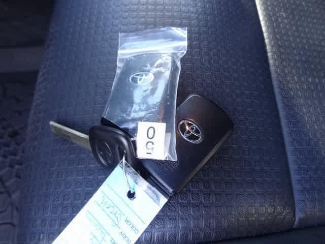 Thumbnail: 2022 Toyota Tacoma - 15