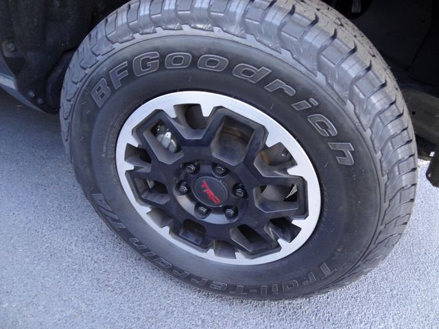 Thumbnail: 2024 Toyota Tacoma - 15