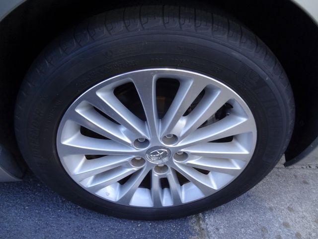 Thumbnail: 2014 Toyota Avalon - 18