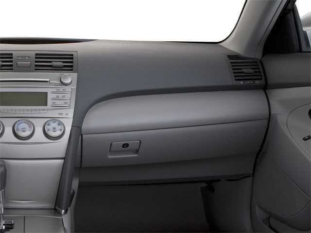 Thumbnail: 2011 Toyota Camry - 12