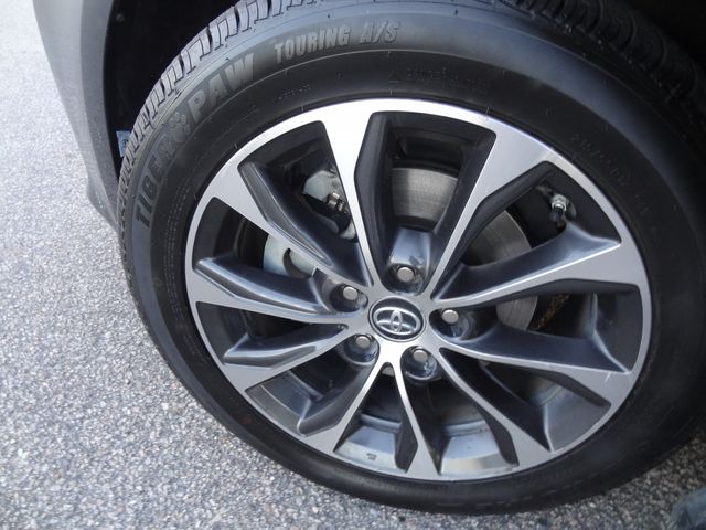 Thumbnail: 2017 Toyota Avalon - 7