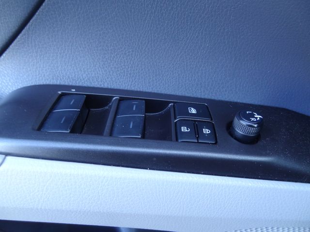 Thumbnail: 2024 Toyota Camry - 19