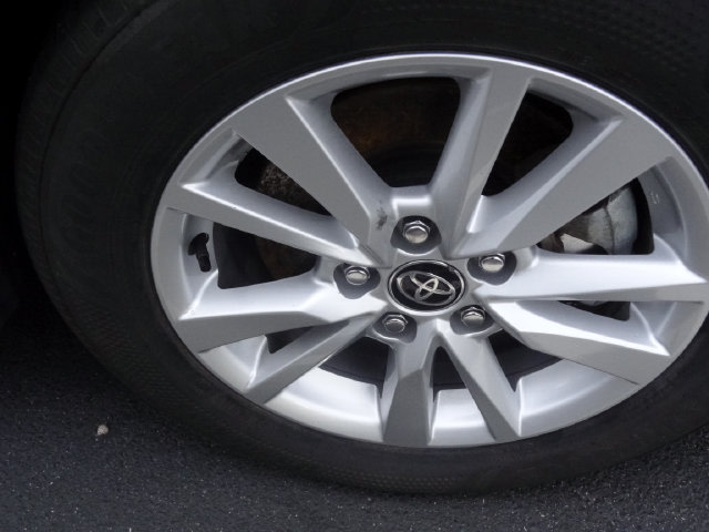 Thumbnail: 2025 Toyota Camry - 19
