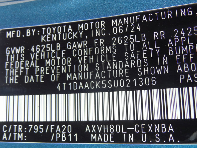 Thumbnail: 2025 Toyota Camry - 13