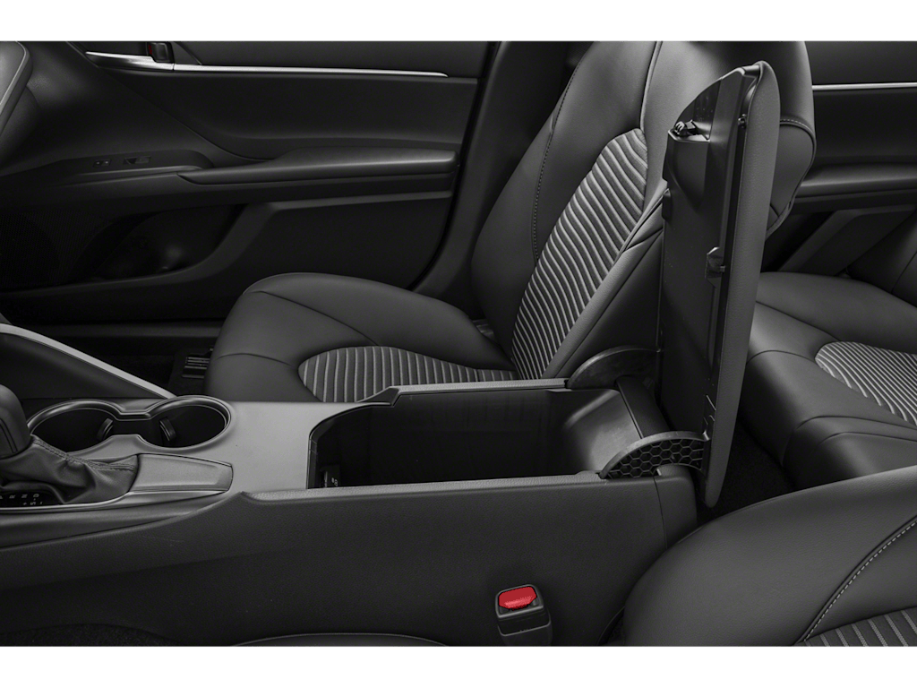 Thumbnail: 2021 Toyota Camry - 11