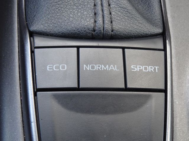 Thumbnail: 2024 Toyota Camry - 32
