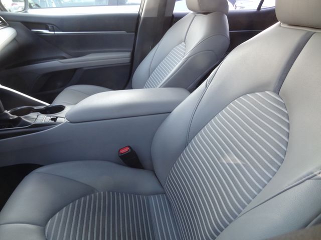 Thumbnail: 2021 Toyota Camry - 7