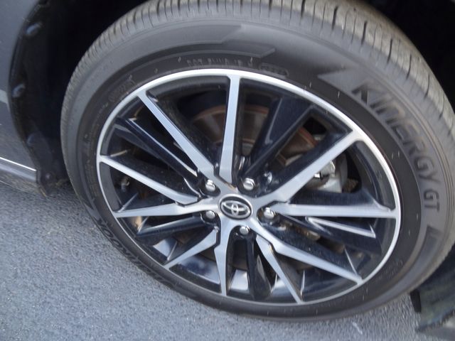 Thumbnail: 2021 Toyota Camry - 17