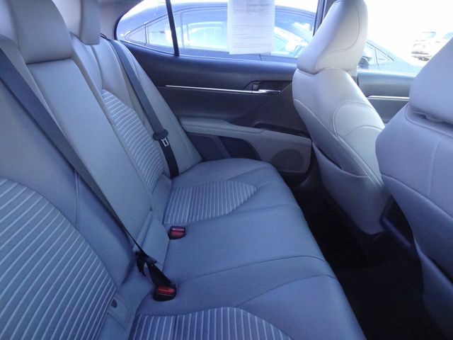 Thumbnail: 2021 Toyota Camry - 14