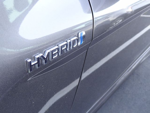 Thumbnail: 2021 Toyota Camry - 22