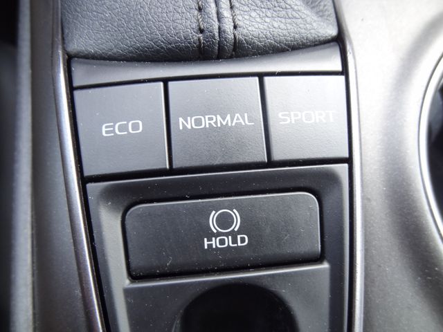 Thumbnail: 2024 Toyota Camry - 32