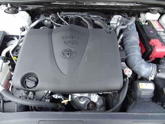Thumbnail: 2023 Toyota Camry - 9