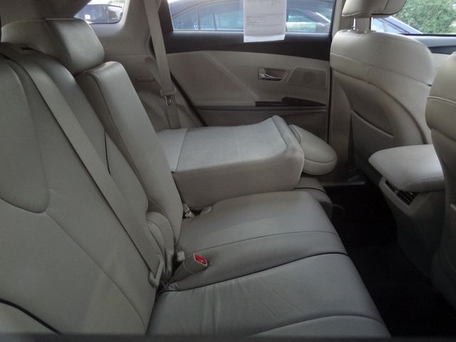 Thumbnail: 2013 Toyota Venza - 9